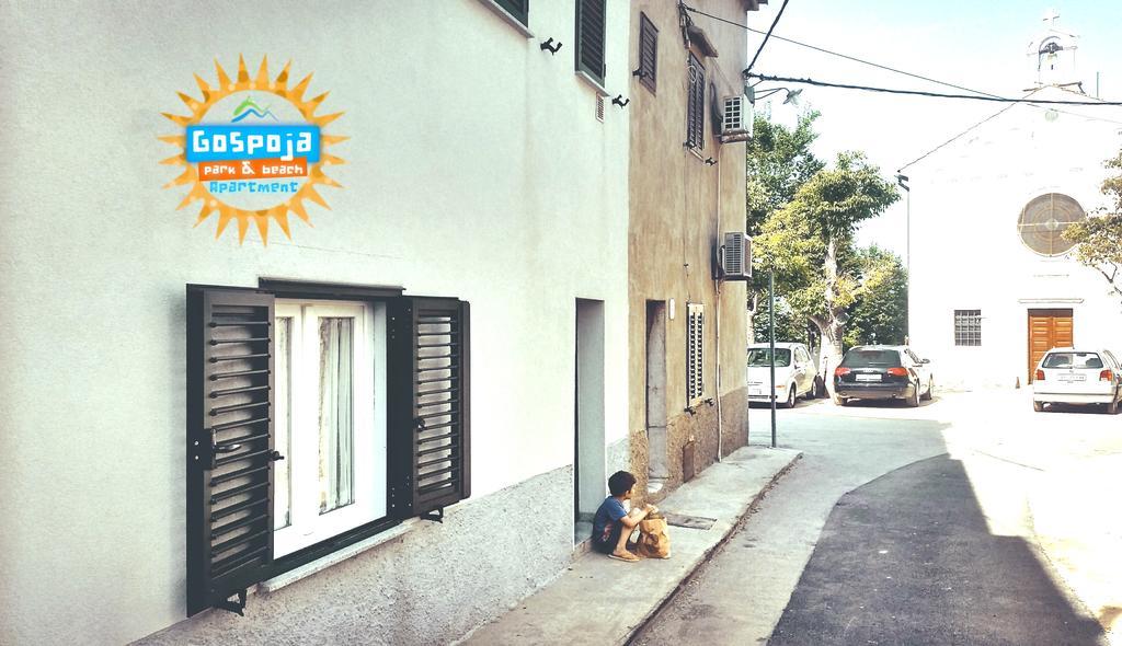 Gospoja Park & Beach Apartment 瓦比尼科 外观 照片